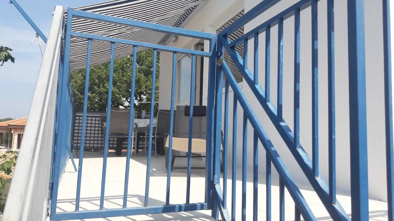 Appartamento Apartmani Niessner Malinska